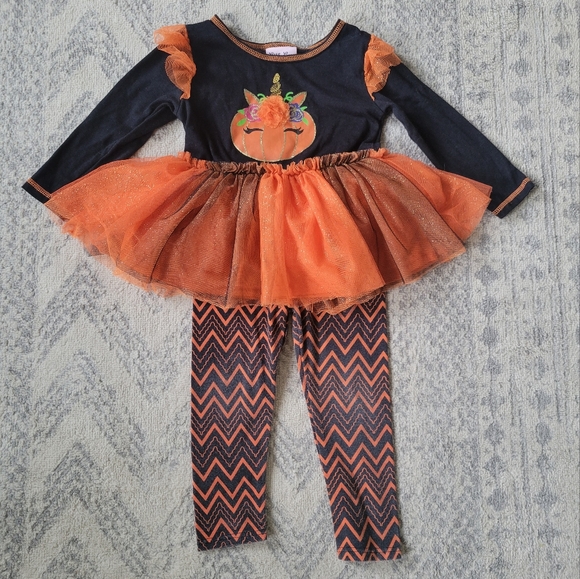 Little Lass baby/toddler girl 2T Halloween outfit